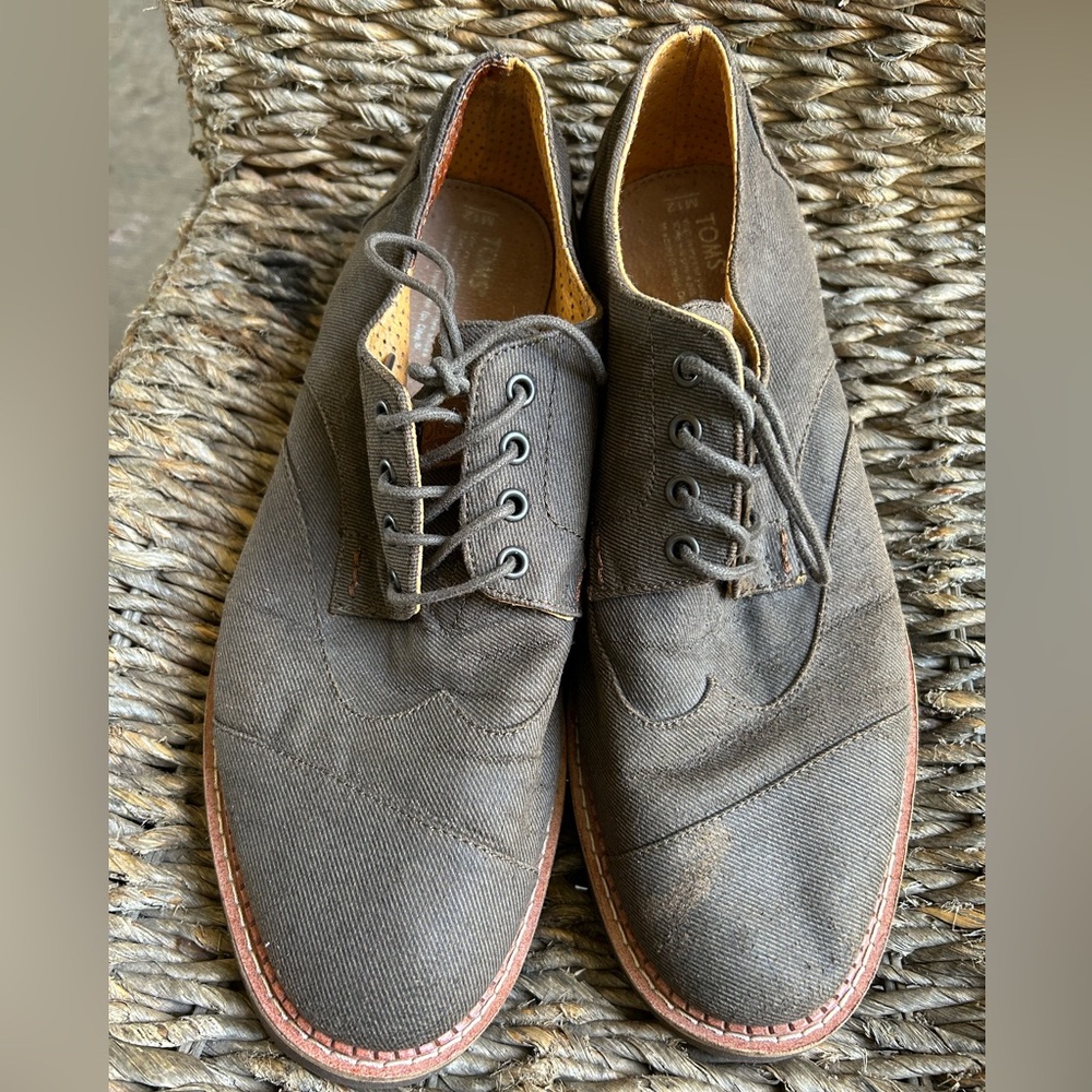 Toms Dark Brown Canvas Oxfords